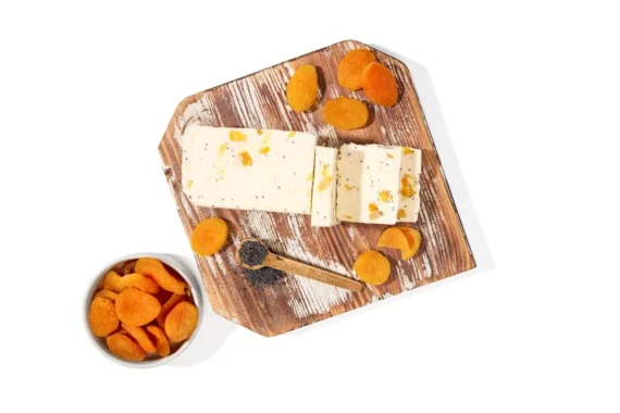 desertinis_suris_su_abrikosais_ir_aguonomis_686